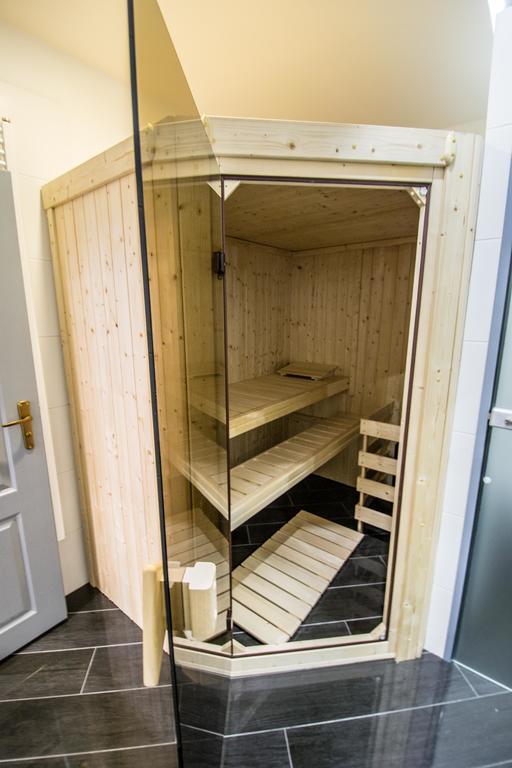 Brooklyn Sauna Apt By Ruterra Praha Eksteriør bilde