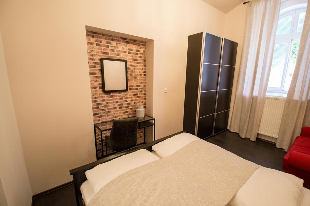 Brooklyn Sauna Apt By Ruterra Praha Eksteriør bilde